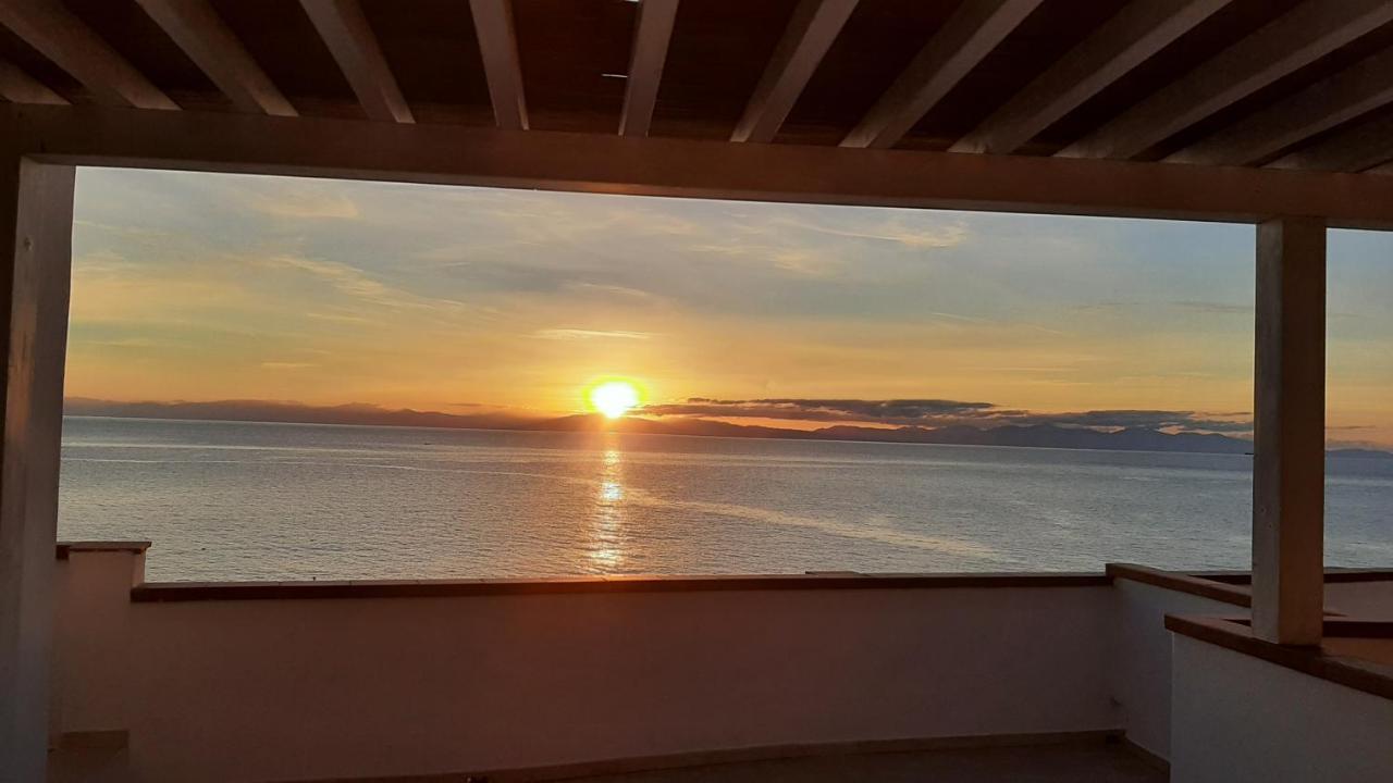 Appartamenti - Villa Mare Pomonte Exterior foto